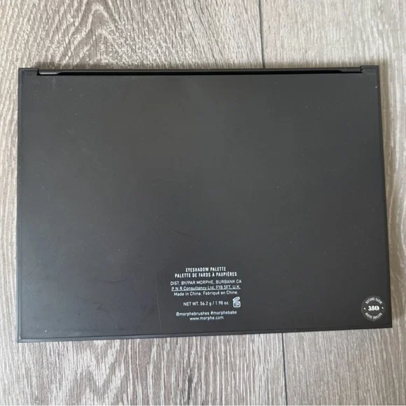 Morphe Eyeshadow Palette - 35 Shades of Cream, Brown, and Tan - Picture 4 of 4